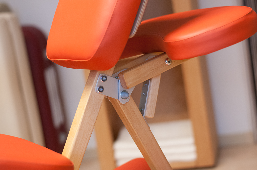 Mobiler Massagestuhl Sana - hochwertig verarbeitet. Mobiler Massagestuhl Sana - Falkner
