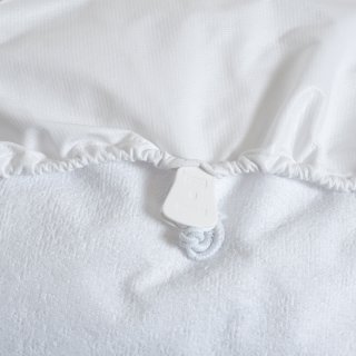 Half-Size: bedeckt nur die Liegefläche (ohne Kopfteil) | 160 cm x 80 cm